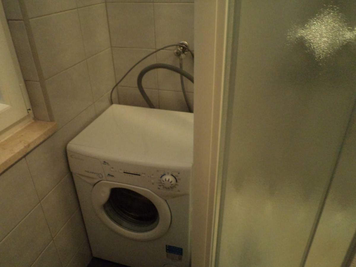 Apartmani Svjetlana Veglia Exterior foto
